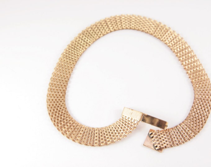 Mesh Gold Necklace Collar Chocker for Office Belt Like Trending Modern Chic Babe Career Jewelry