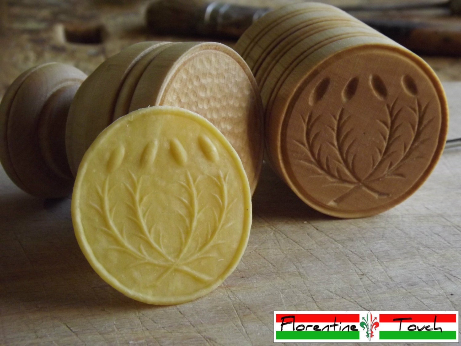 Traditional Wooden Corzetti Pasta Stamp - Handmade Beech Wood Pasta Press & Cutter