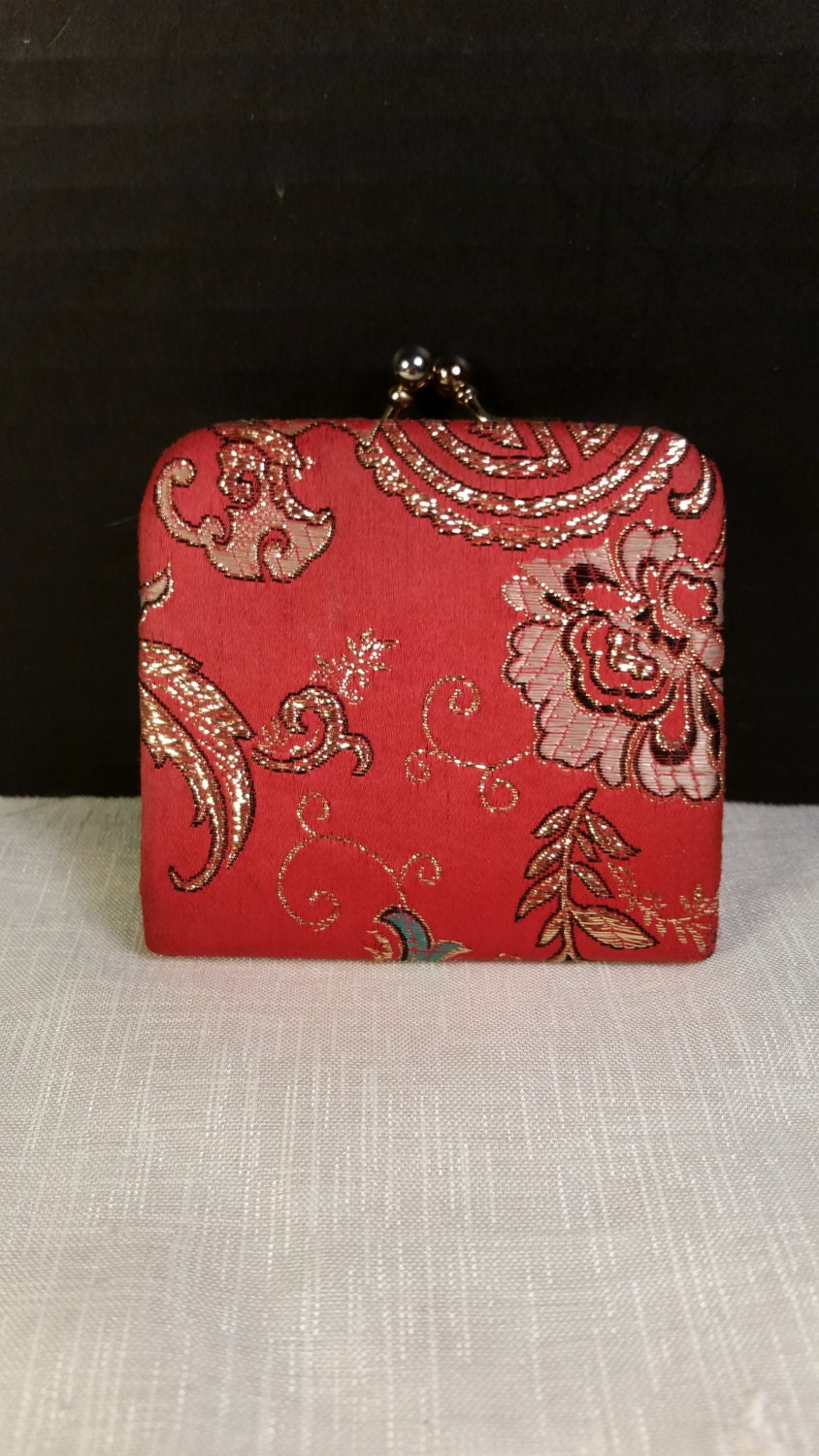 red chinese purse