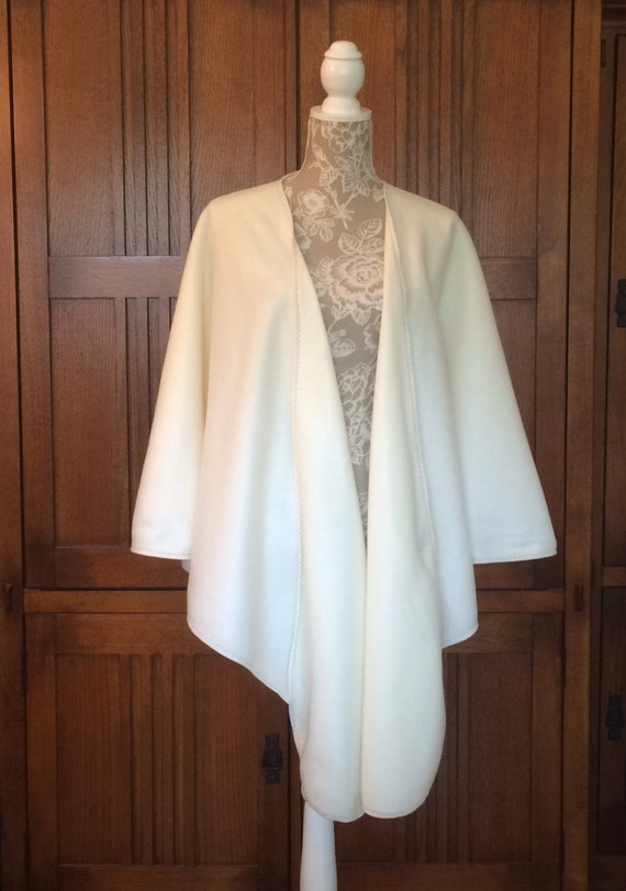 Plus Size Fleece Shoulder Shawl Wrap XXL Winter White Solid