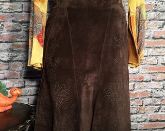 Vintage Chocolate Suede Leather Embroidered Womens Skirt Size 8