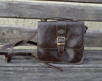 Vintage leather shoulder bag crossbody saddle bag leather purse simple leather handbag messenger bag festival bag