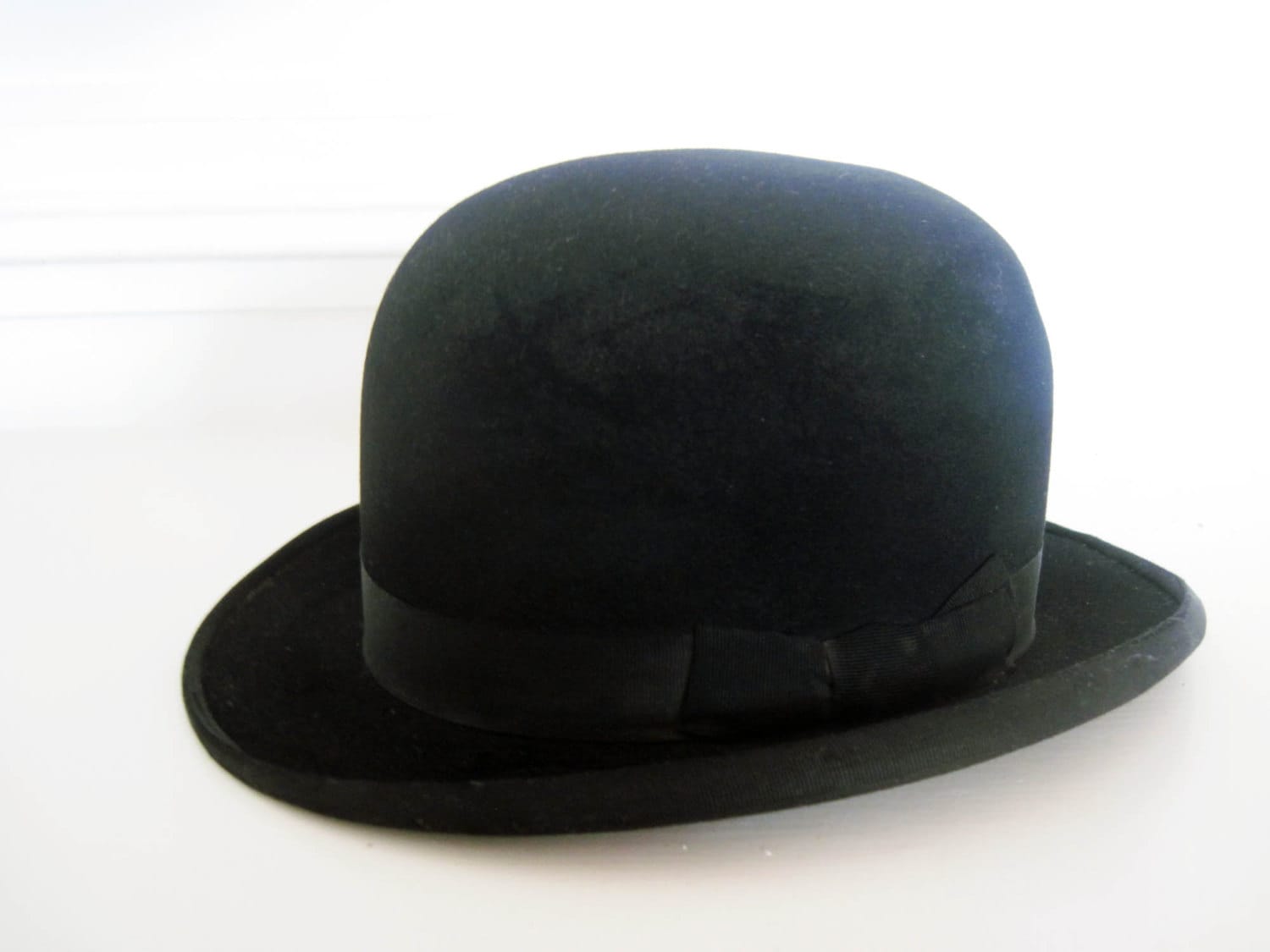 French 1920s Bowler Hat Felt Leather and Silk Excellent