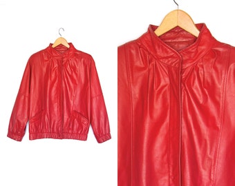 Vintage red leather coat. 80s Leather coat. Leather jacket. Shoulder pads. Womens coat.