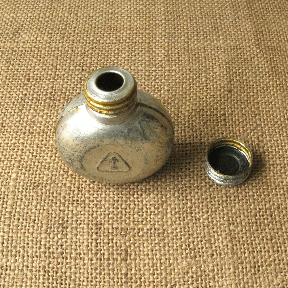 Vintage Gun Oil Can Military Oil Tin Metal Container Oil