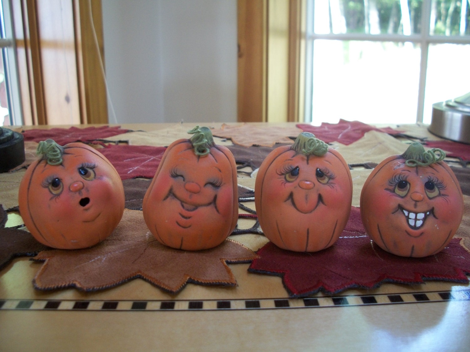 ceramic pumpkins set of 4HalloweenFallAutumn decoration