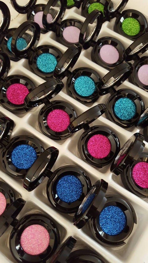 Pretend Glitter Pot Eyeshadow For Your Munchkin by ForYourMunchkin