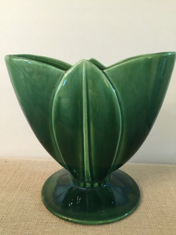 Royal Haeger Green Vase R1523 Made in USA Art Deco Style