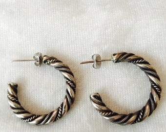 STERLING SWIRLS - Vintage Sterling Silver Earrings