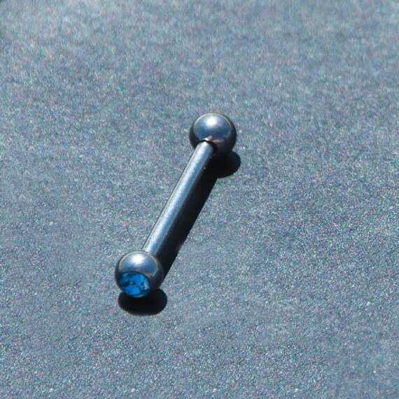 0 gauge nipple piercing