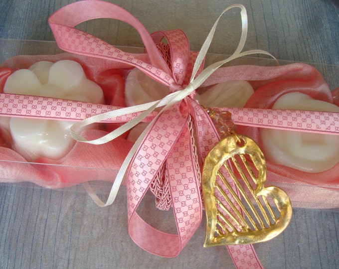 Pink Valentine Gift Set for Women, Luxury White Scented Soaps, Heart Necklace, Valentine Gift for Her, Birthday Gift, Girlfriend Gift
