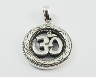 OM necklace Sanskrit symbol Hindu Yoga Reiki Art Surfer