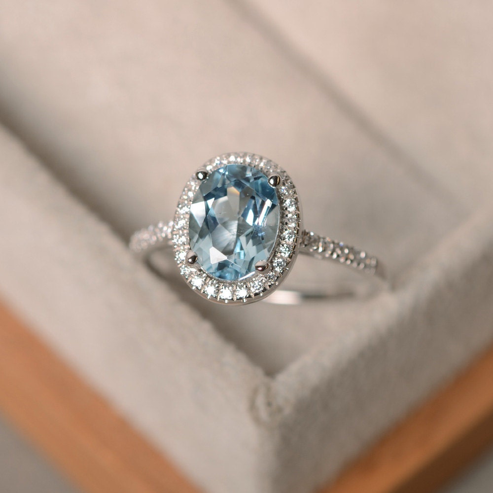 Custom Engagement Rings With Birthstones