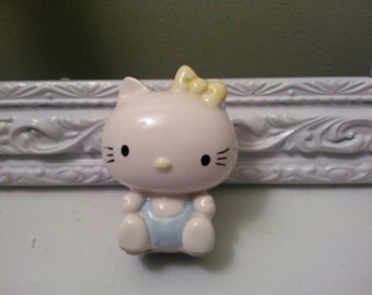 Hello Kitty, Vintage Hello Kitty, 1980's Hello kitty figurine, vintage collectible Hello Kitty, Hello Kitty collectible, A13