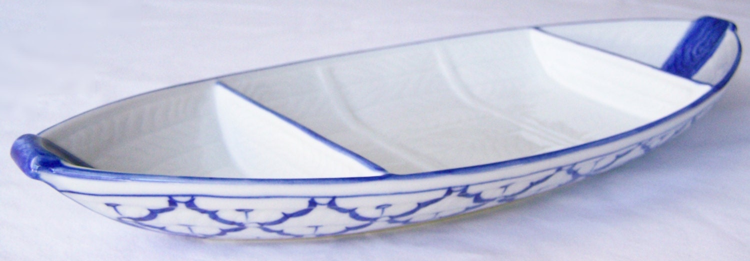 CERAMIC Boat Shaped PLATE 2 Hand Painted Partition Asian Blue
