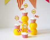 CUPCAKE WRAPPERS Printable | Yellow & Pink Party Decorations | Instant Download | Siskale CUPCAKE WRAPPERS Printable | Yellow & Pink Party Decorations | Instant Download | Siskale