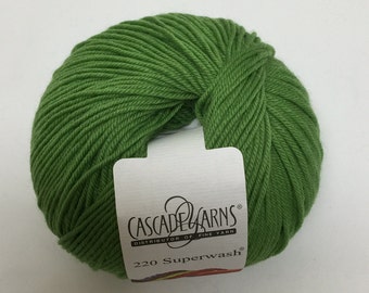Cascade 220 Superwash Yarn, 208 Apple Green