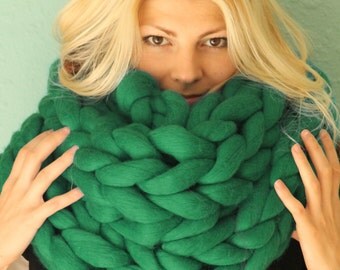 Arm knitted chunky scarf, Knitted Scarf, Chunky Scarf, Wool Scarf, Scarf, Arm Knitting, Merino Wool Scarf, Super chunky Scarf, Chunky yarn