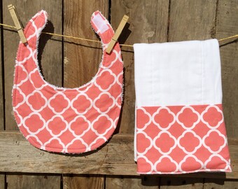 Perashot Waterproof Baby Bib Set – Pack of 2 (Blue & Pink)