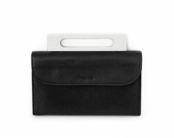 Yama KO minimaliste leather handbag, woman small crossbody bag, Personalized leather bag | Sac a main cuir femme, cadeaux personnalisé