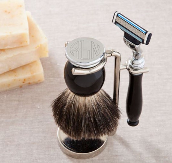 Monogram Shaving Set - Badger Hair Brush and Razor Set , Personalized Groomsmen Gift , Custom Razor Set