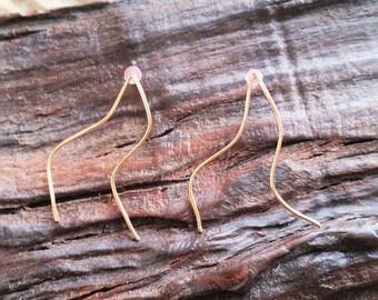 WAVES... wavy wire earrings, airy earrings, wavy earrings