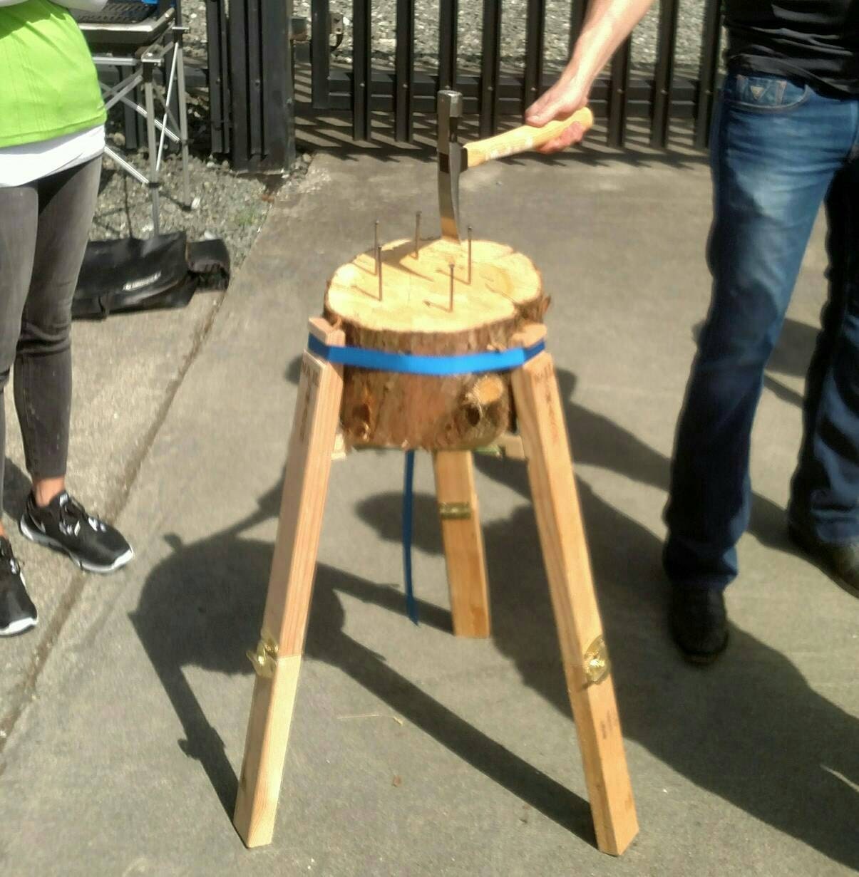 NailSmash 2.0 Portable Stump Stand by NailSmash on Etsy