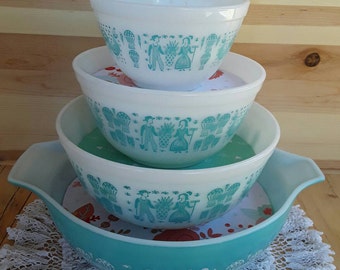Pyrex Bowl Display Staking Solution