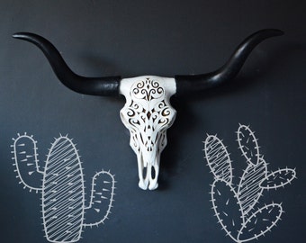 Faux cow skull, faux skull, faux taxidermy, southwestern decor, longhorn, faux longhorn, animal skull, decorative cow skull, home decor,