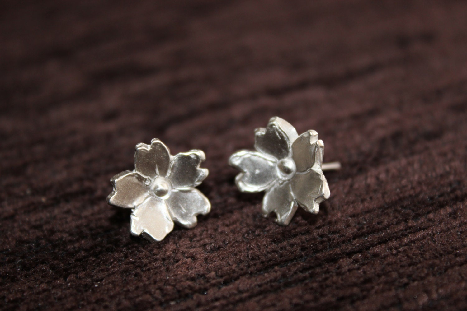 Sterling silver Earrings Model Sakura by monniesdreamsjewelry