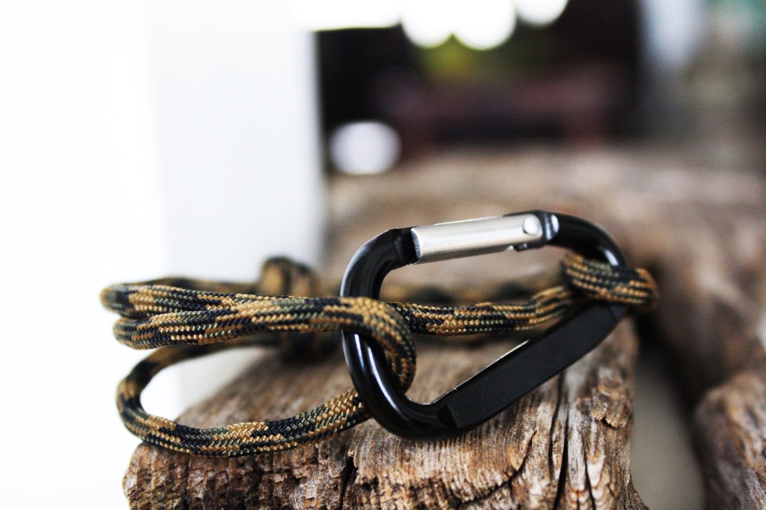 Carabiner Bracelet with Woodland Camo Paracord