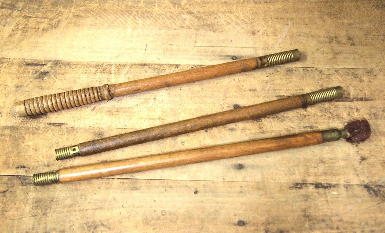 Wood Shotgun Cleaning Rod in 3 pieces Wood and Brass for Gun