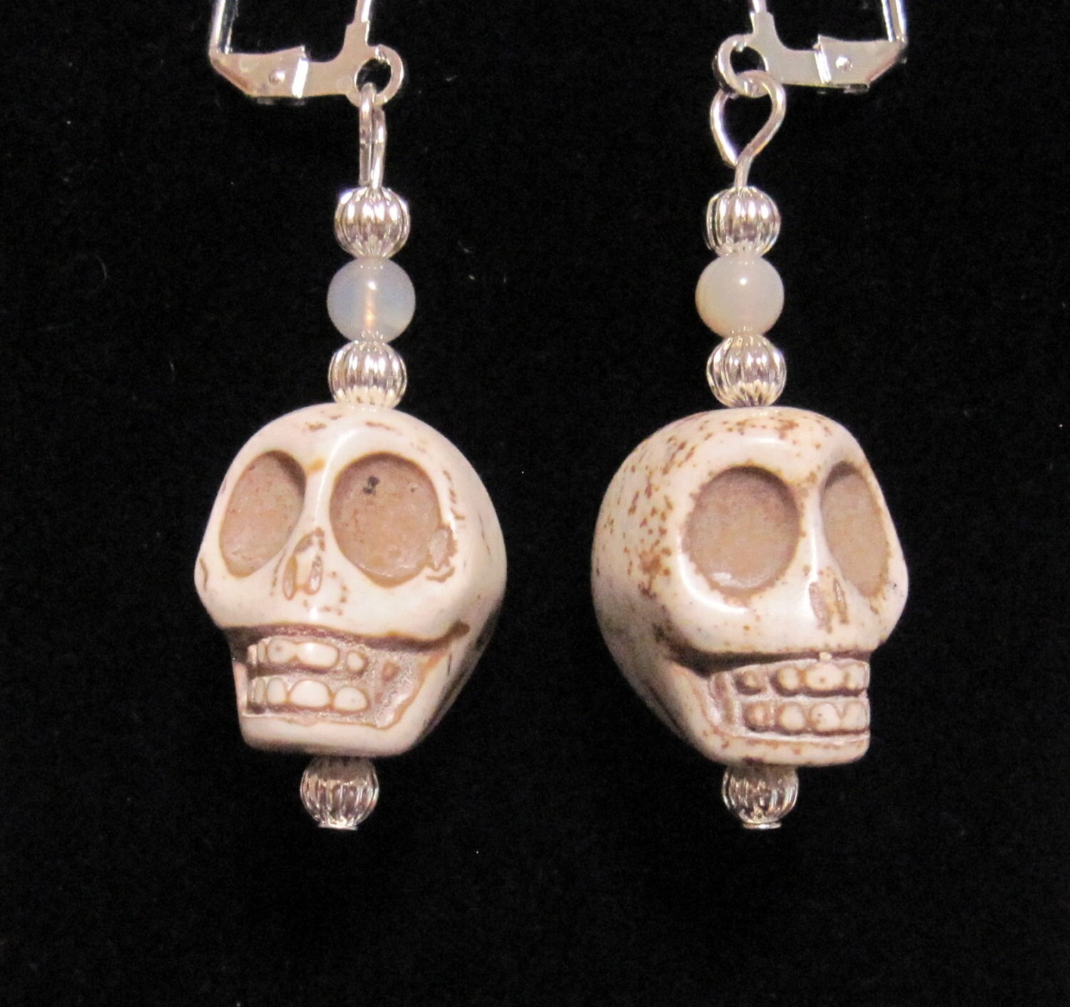 Earrings Dangle Skulls Bone White Stone Agate Silver Goth Dark