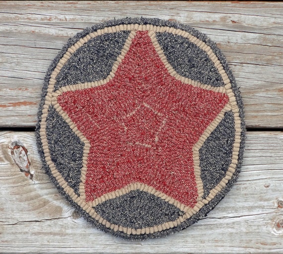 Primitive Rug Hooked Folk Art Star Mat Wool Rug Hooking