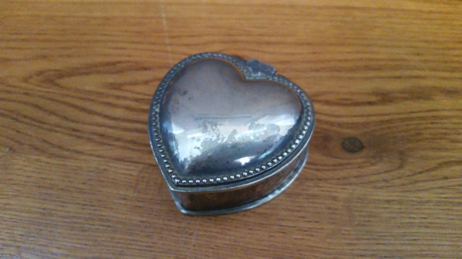 Vintage Silver Toned Heart Shaped Trinket Box With Velvet Lining Perfect for Jewelry Storage