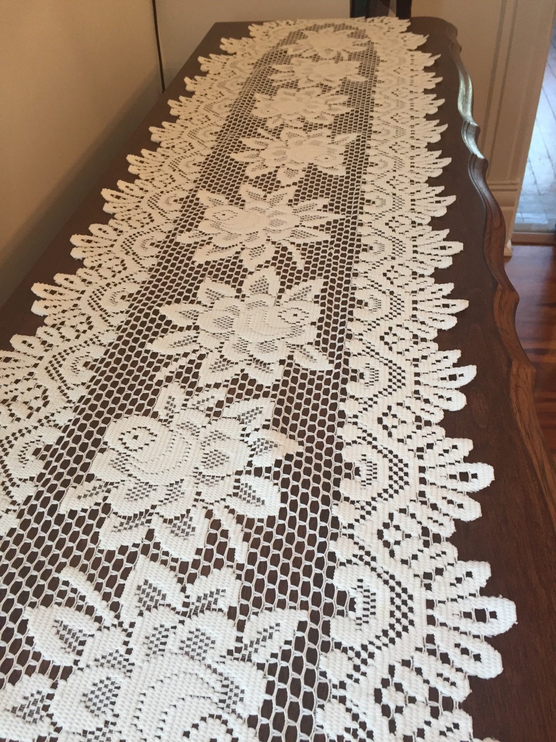 Dresser Runner Crocheted