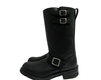 Mens Motorcycle Boots Vintage Preowned Black Leather Double Buckle Engineer Boot Mens US Size 9 1/2 Made In China