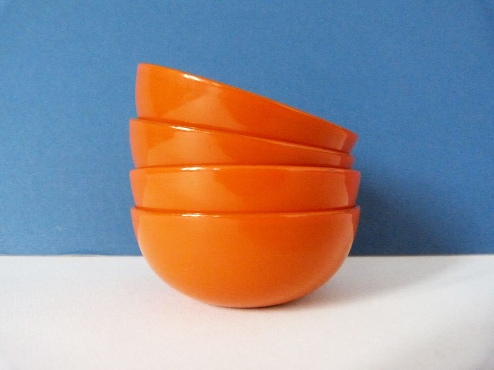 Vintage Cute 1970's plastic mini dip bowls