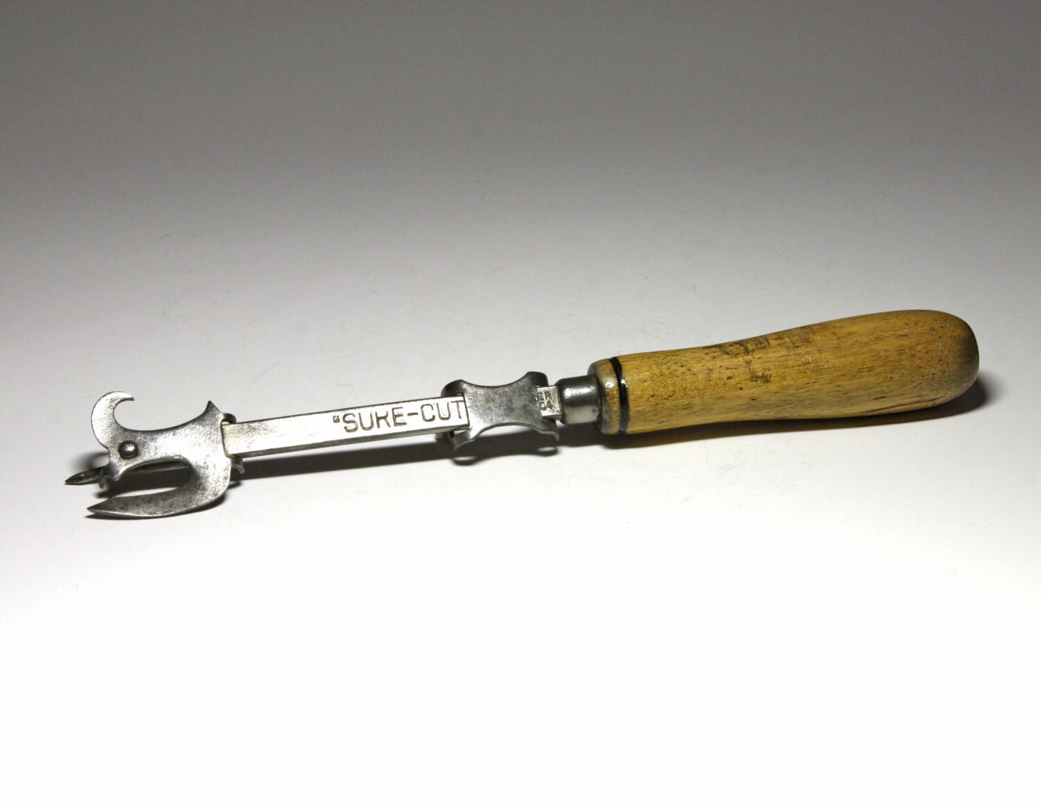 Vintage SureCut Can Opener Adjustable Can Opener circa