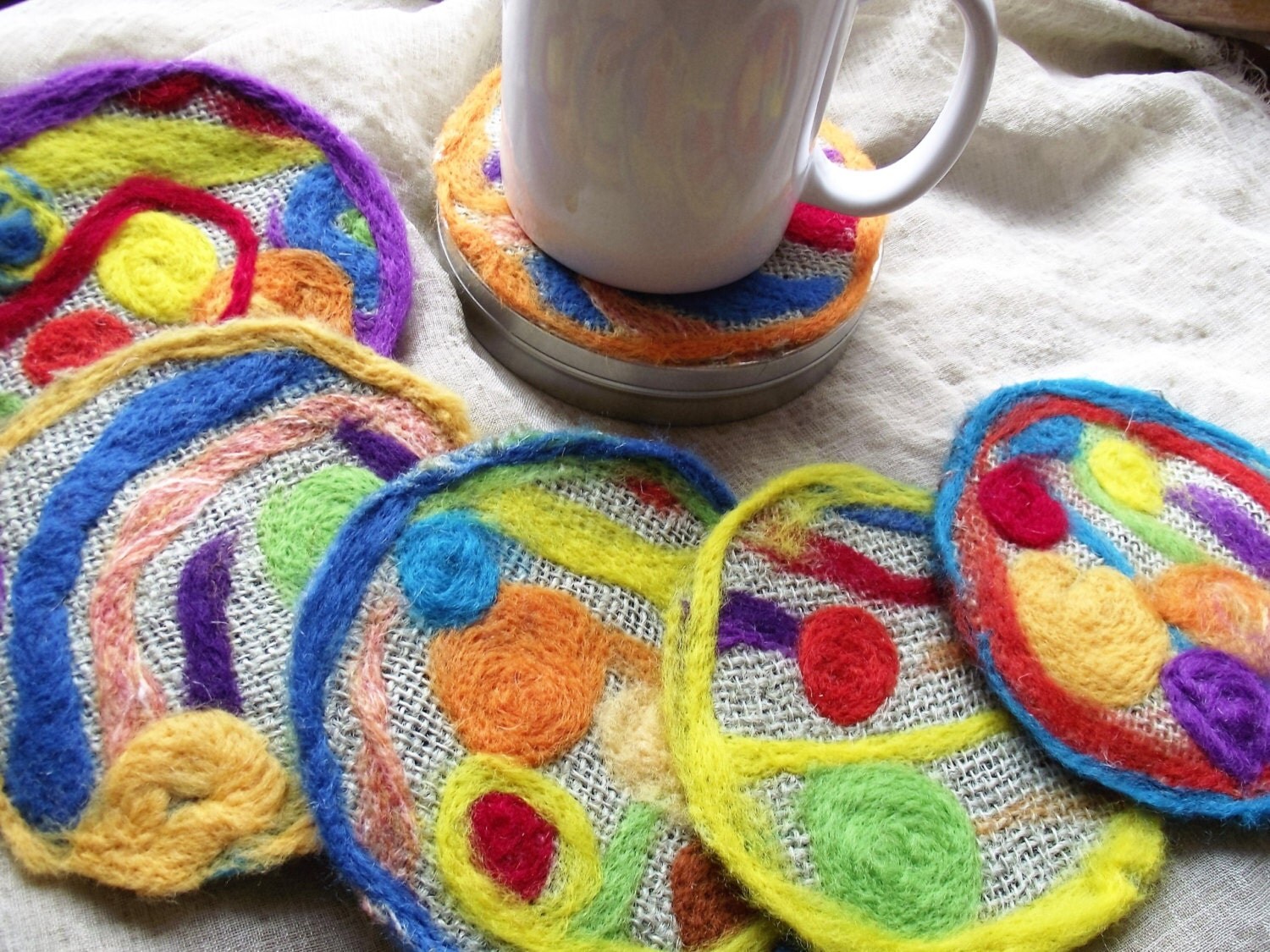 Felt Coasters Set Artsy Round Reversible Drink Coaster Needle