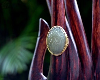 Rare MING'S Honolulu Special Carved Flower JADEITE Cabochon RING 14K Gold Sze 6