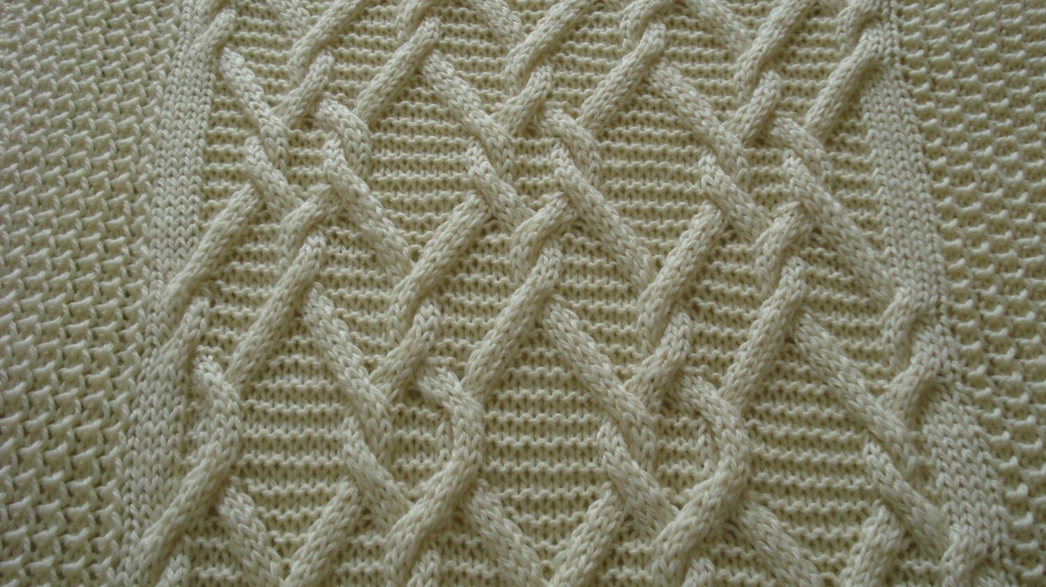 Knit Shawl Pattern: Warm Emerald Isle Pocket Shawl