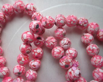 Pink and White Magnesite and Resin Beads 10mm 18 Beads