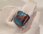 Vintage 1980's Native American Style Southwestern Turquoise Stone inlay Men's Hawk Ring