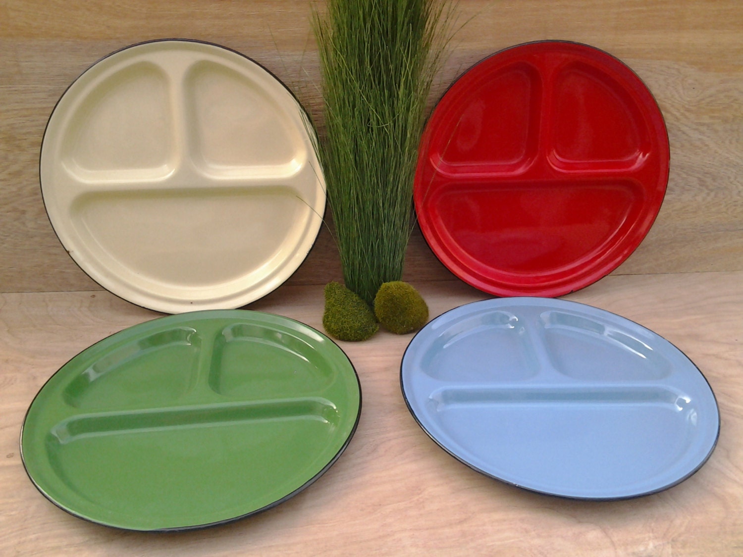 Vintage enamelware plates 4 plates divided enamel plates