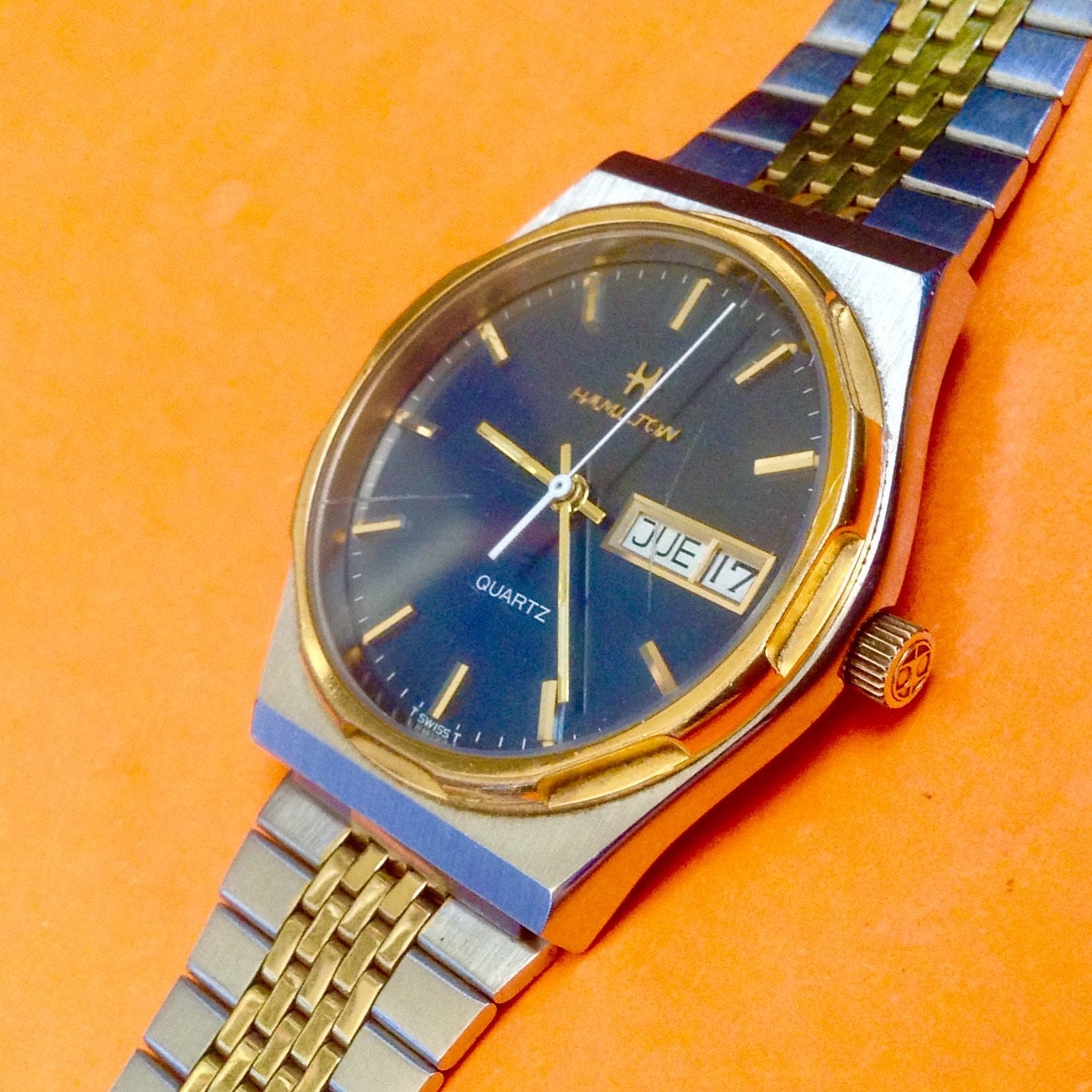 HAMILTON vintage Quartz men's watch 1980s Classic dress