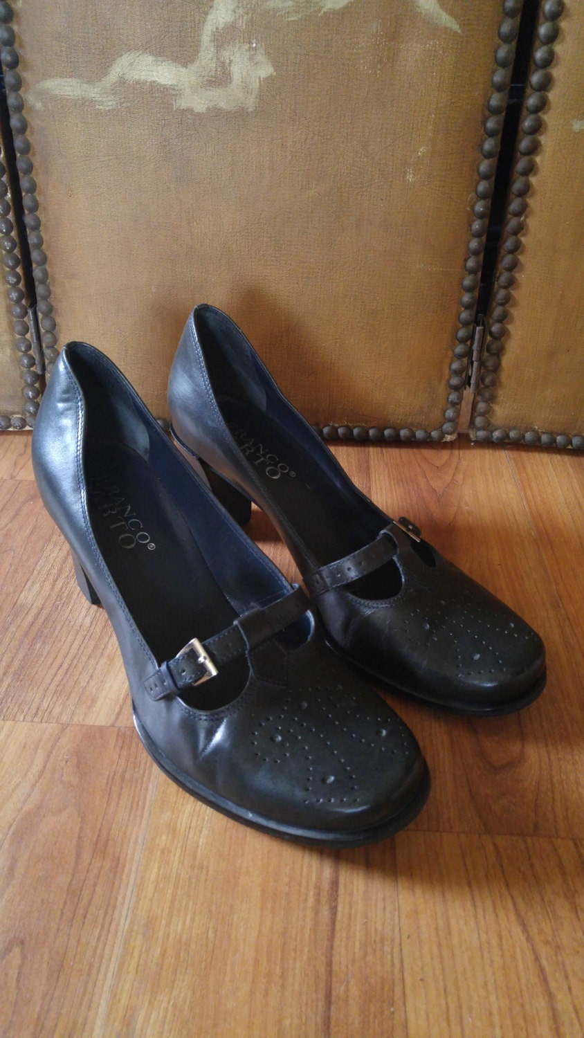 90s black leather Franco Sarto mary jane style shoes