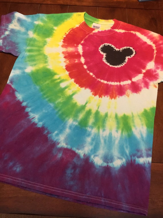 how to make a bullseye tie dye shirt