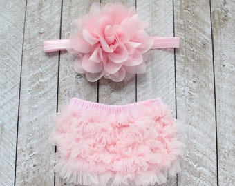 Baby Girl Ruffle Bottom Bloomer & Headband Set in Light Pink - Newborn Photo Set - Infant Bloomers - Diaper Cover - Baby Gift
