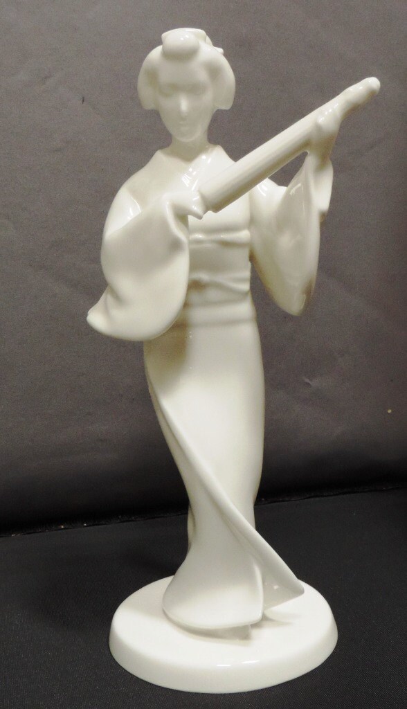 Noritake Bone China Woman Figurine Asian Nippon Toki Kaisha